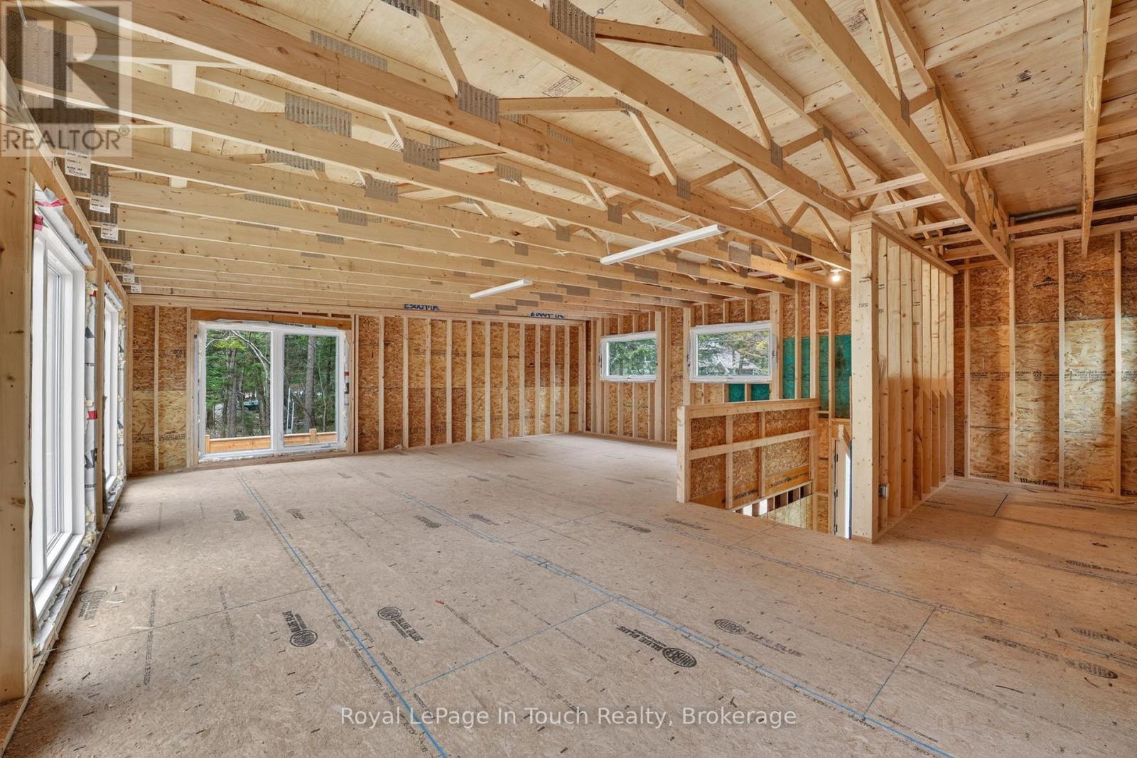 160 TINY BEACHES ROAD N - 39