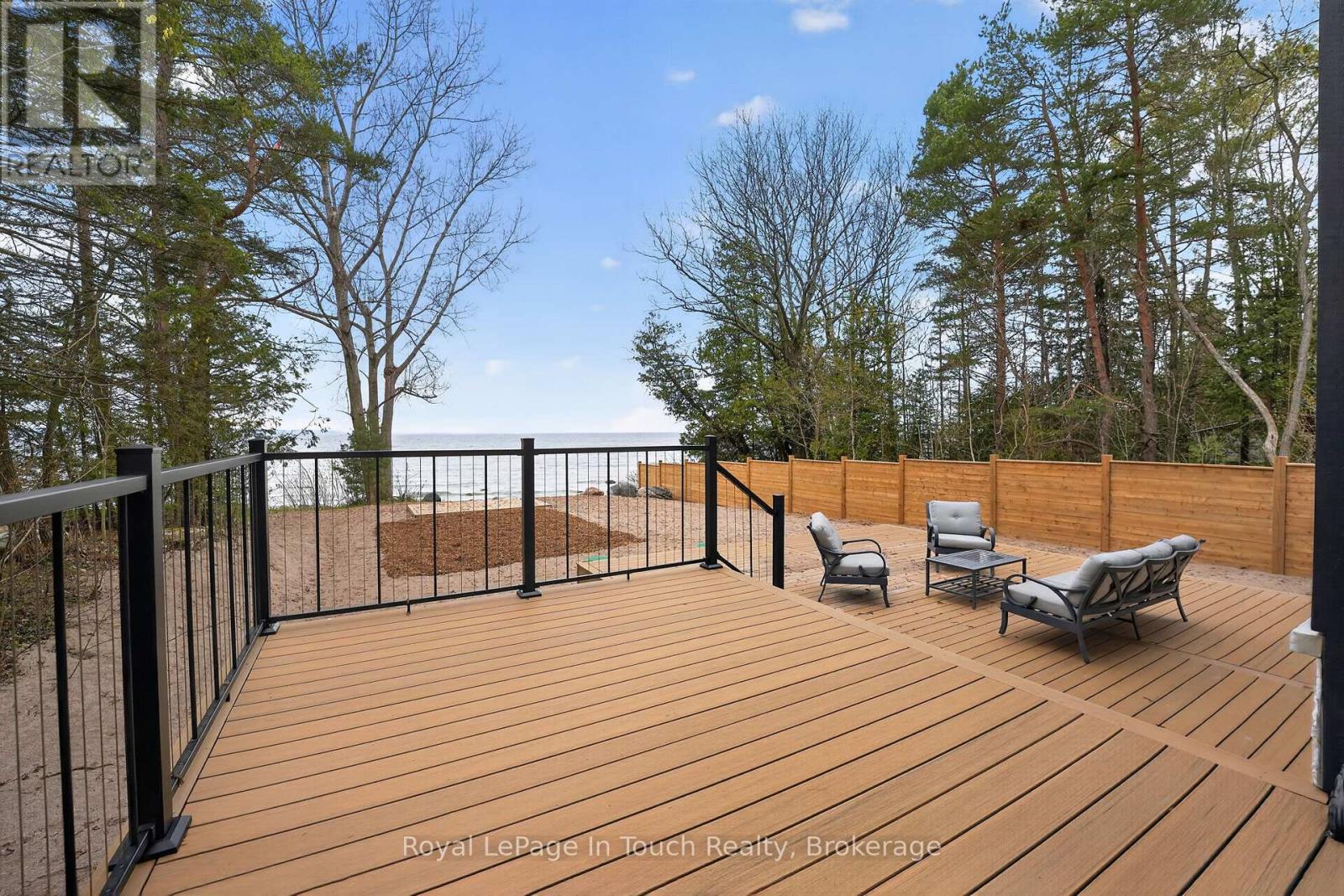 160 TINY BEACHES ROAD N - 42