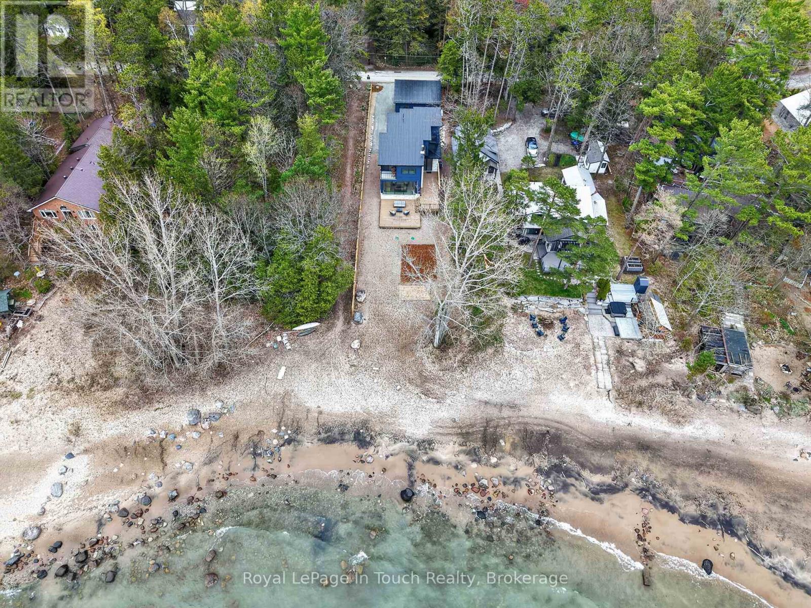 160 TINY BEACHES ROAD N - 46