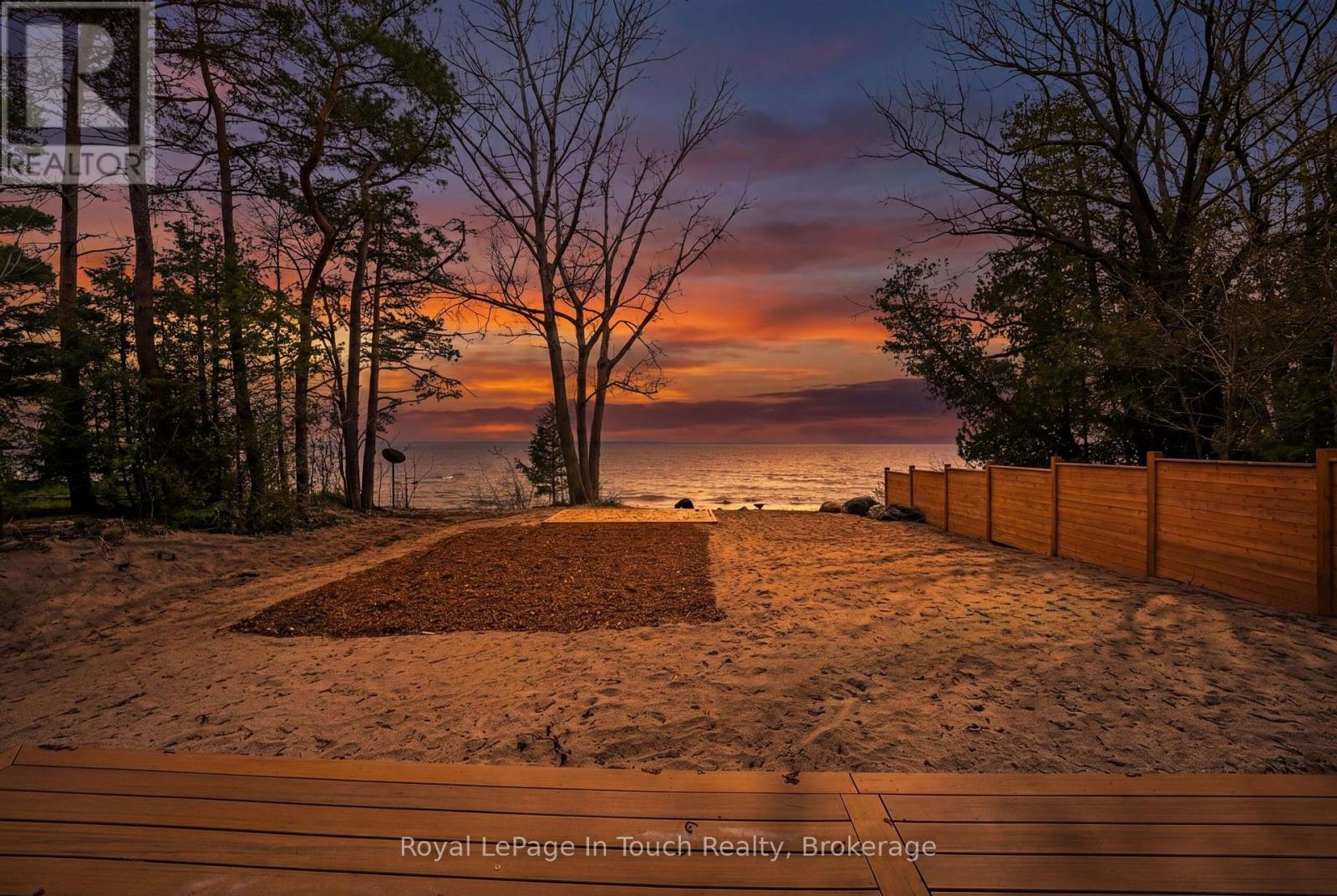 160 TINY BEACHES ROAD N - 49