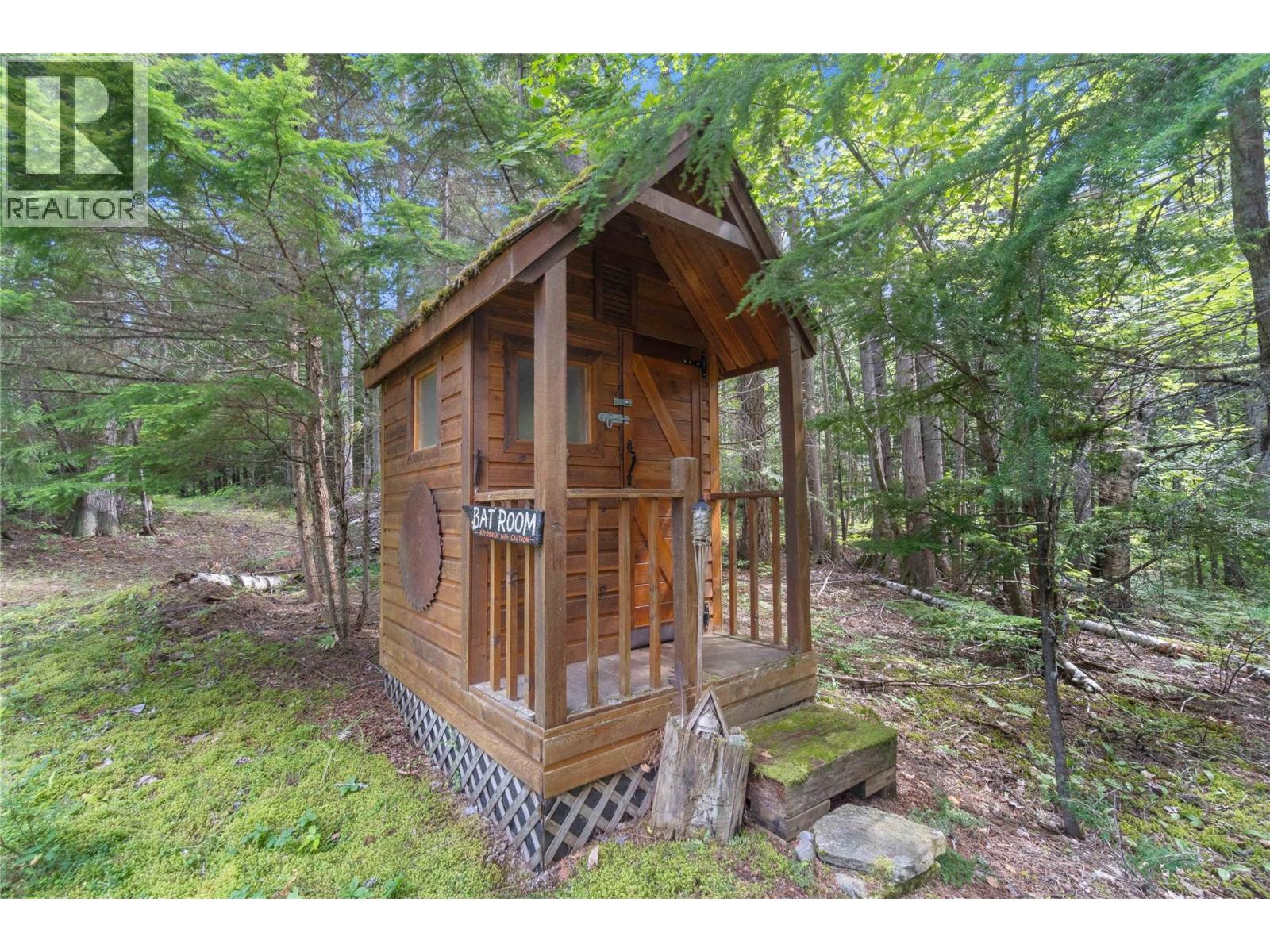 Lot 3 Queest N. Bay, Sicamous