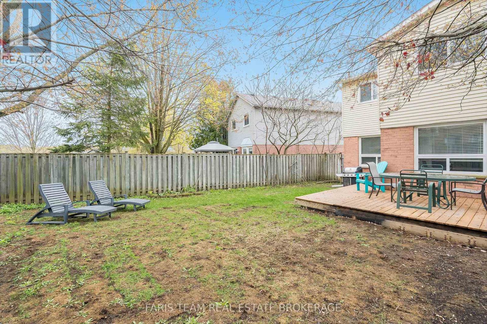 44 HADDEN CRESCENT - 26