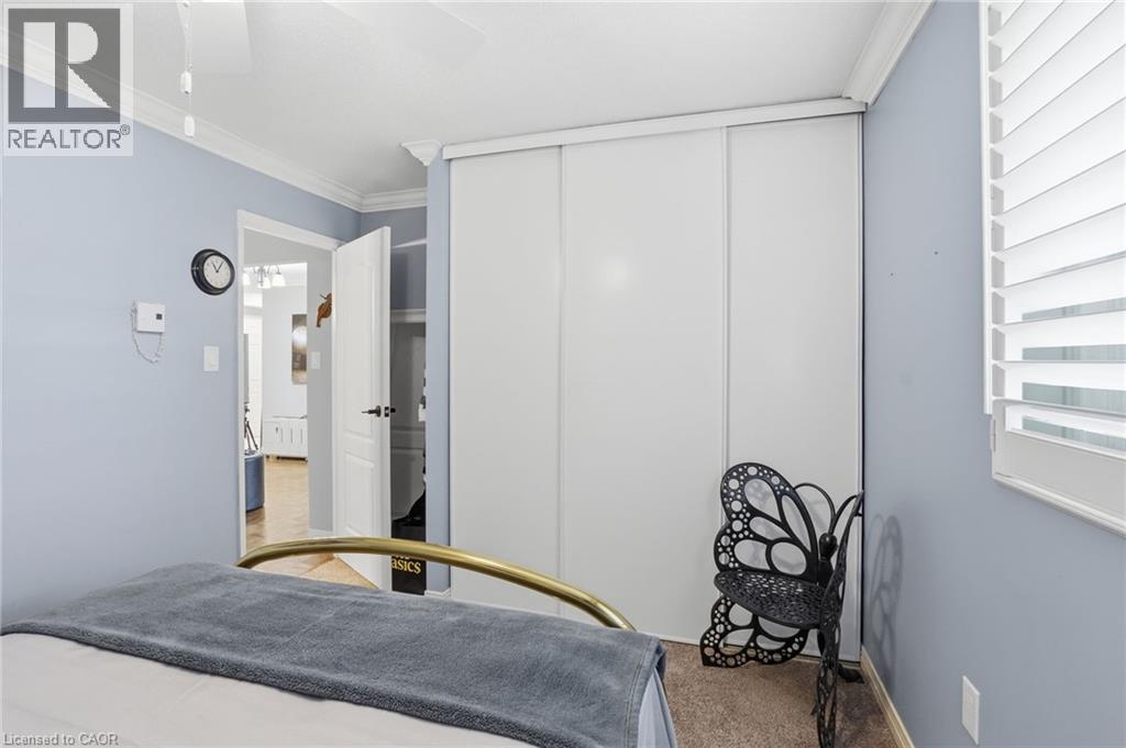#104 482 JAMES Street N - 29