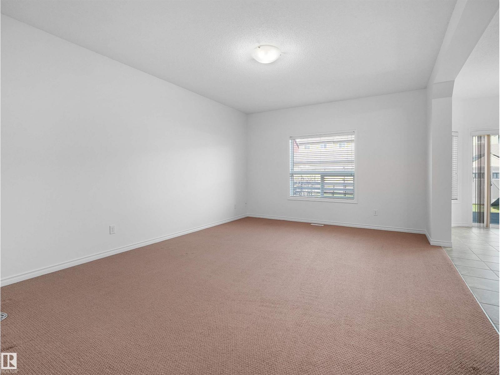 2017 32A ST NW, Edmonton