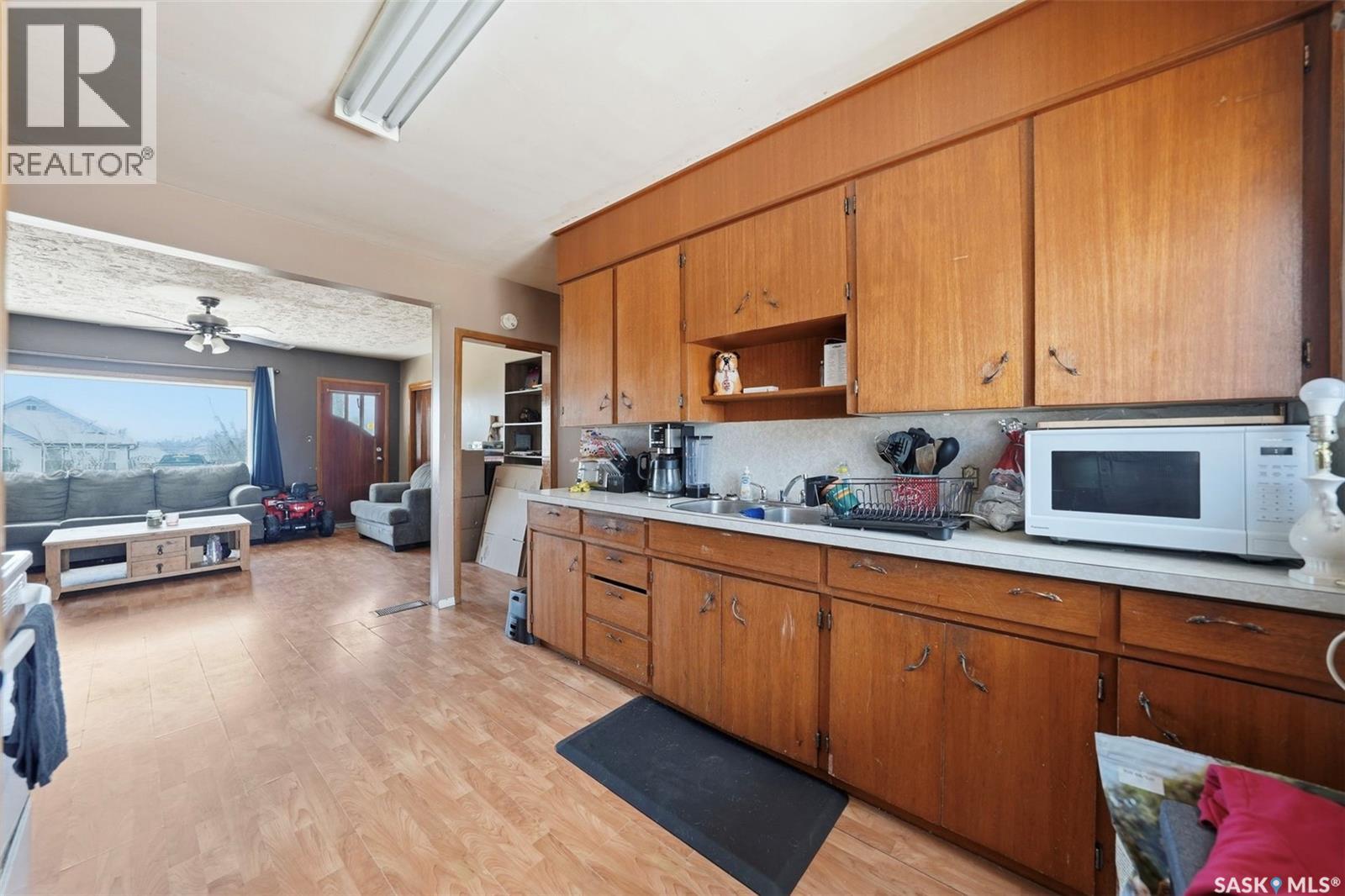 439 22nd STREET E - 11