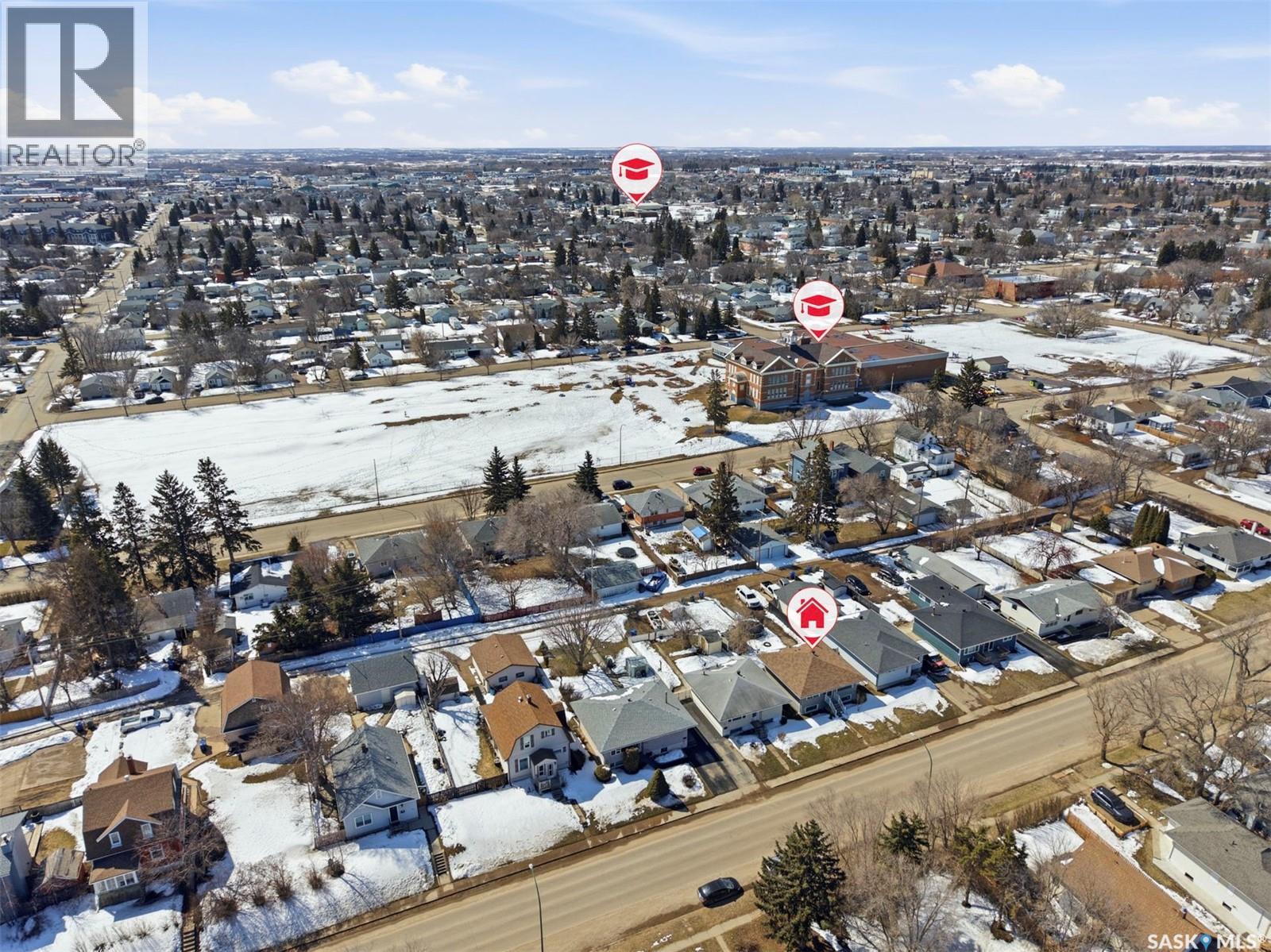 439 22nd STREET E - 28