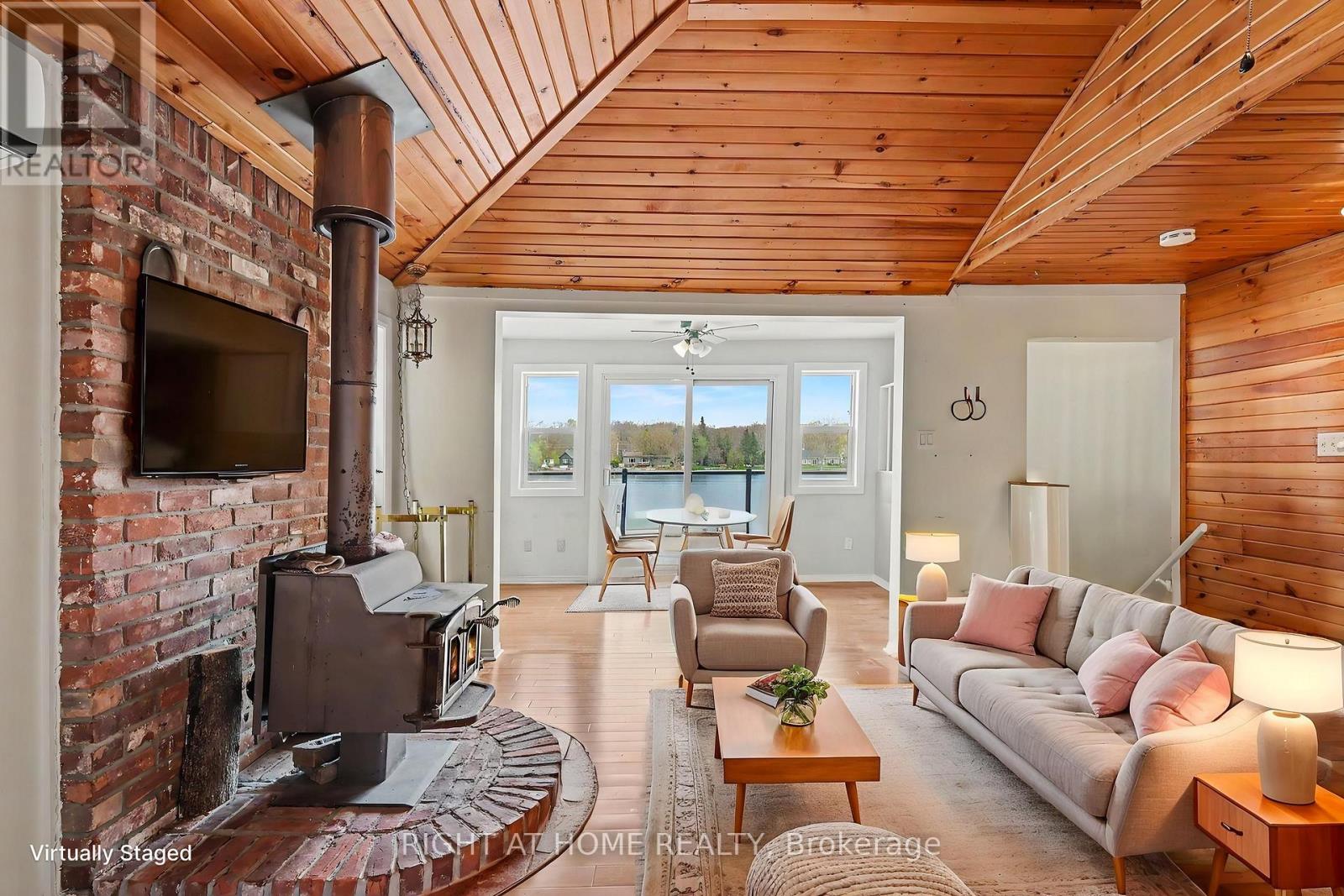 4664 NORTHWOODS DRIVE - 9