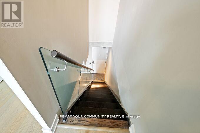 #PH11 39 BRANT STREET - 29