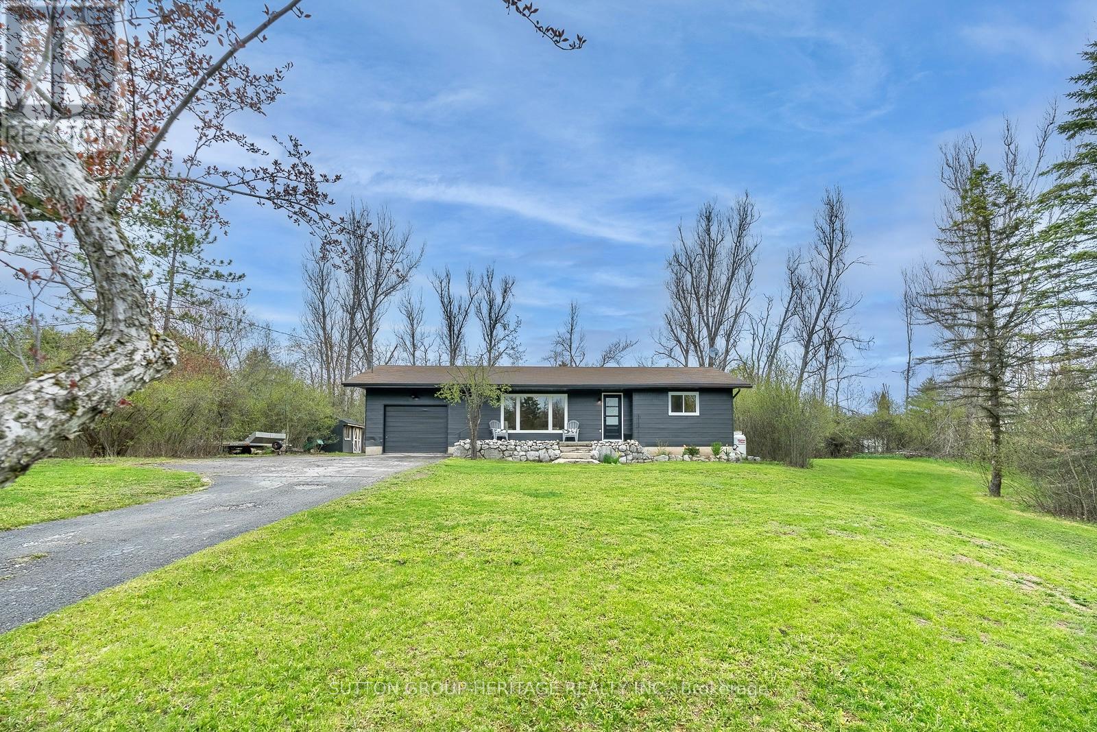 11 SWISS CRESCENT S - Image 2