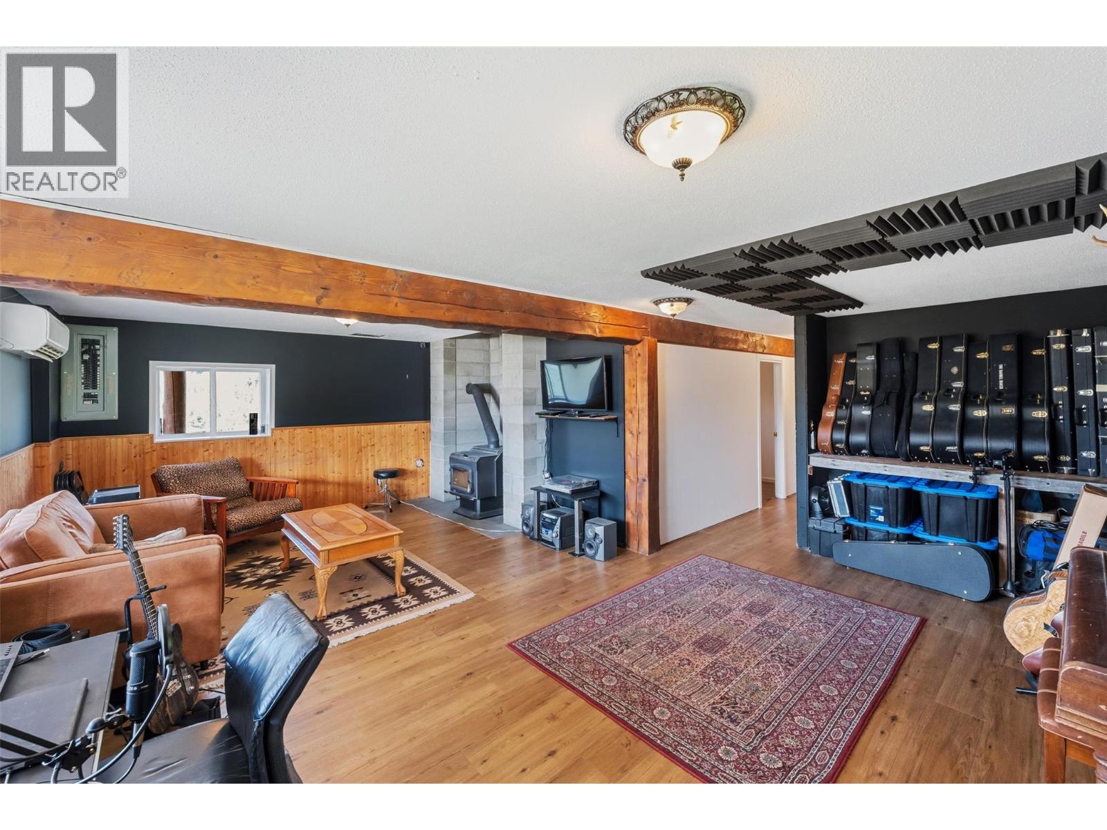875 Sheep Creek Road, Kaleden