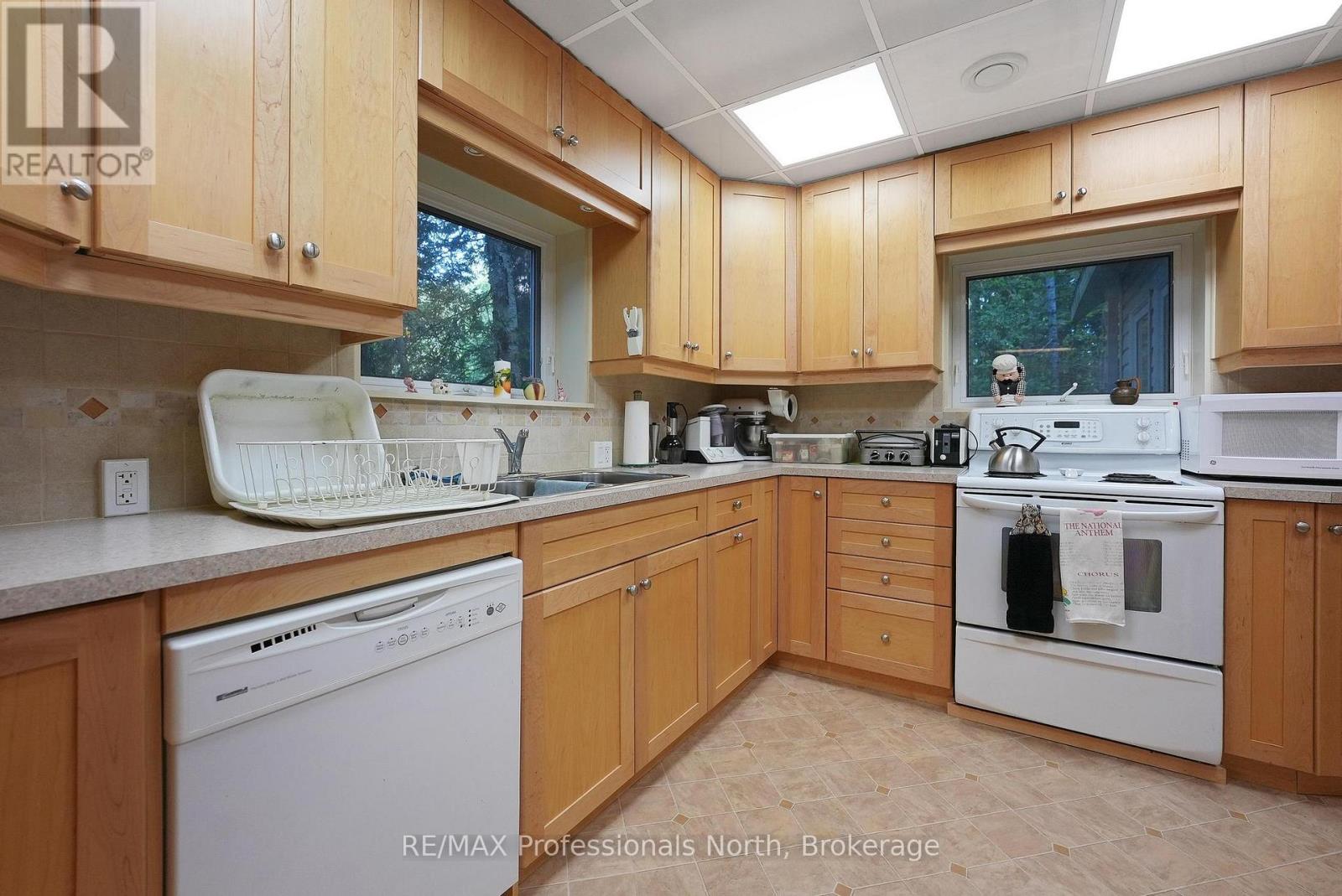 20871 HIGHWAY 35 - 10