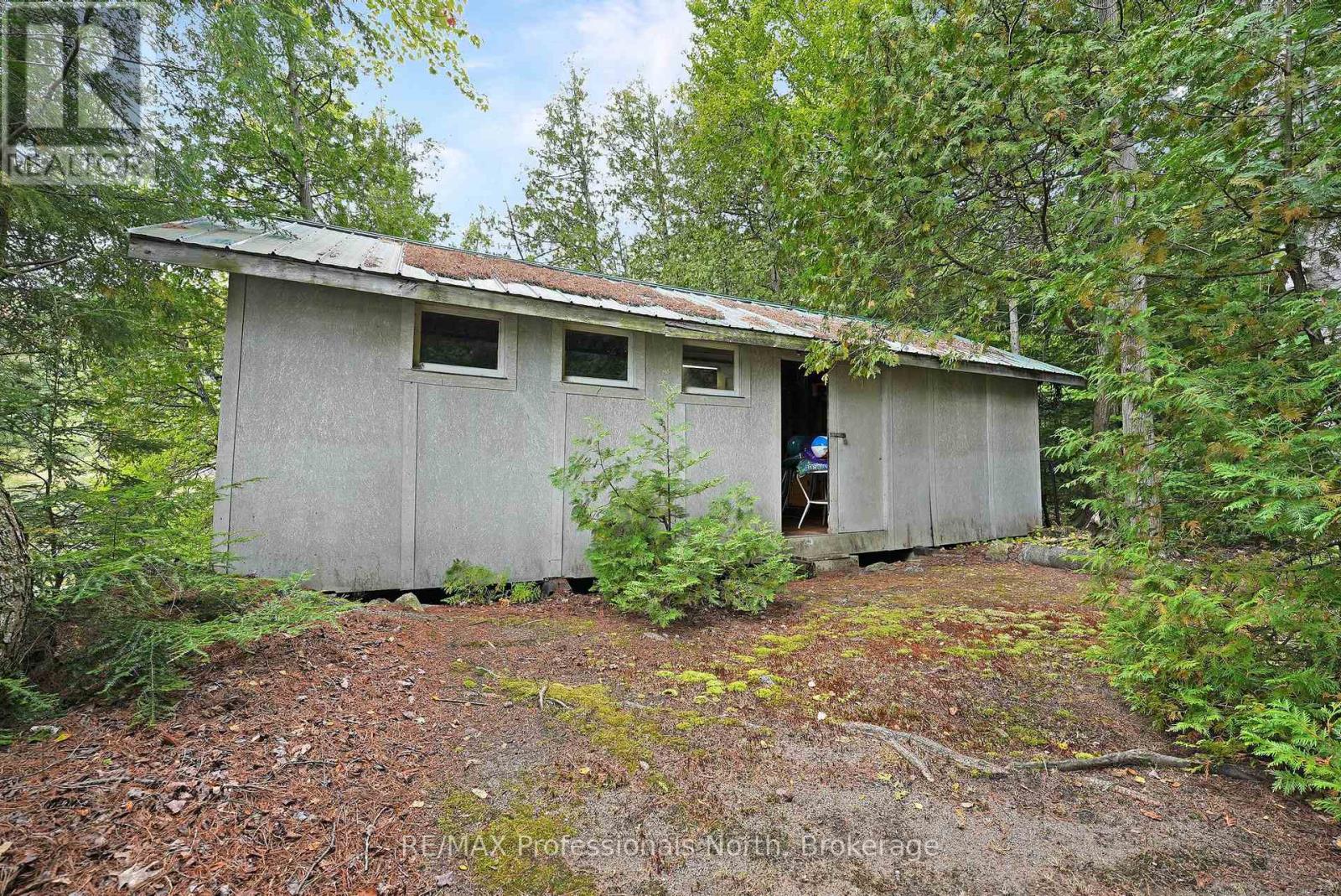 20871 HIGHWAY 35 - 46