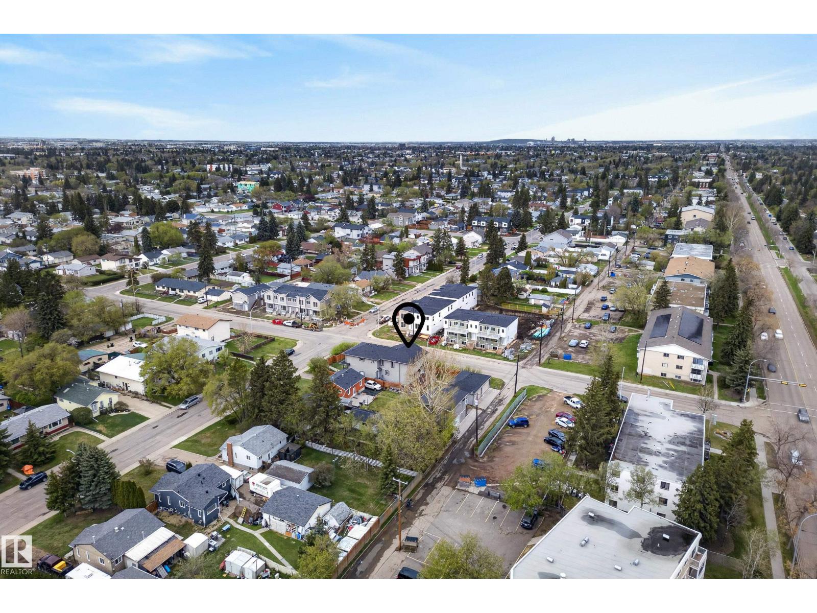 14921 90 AV NW - 49