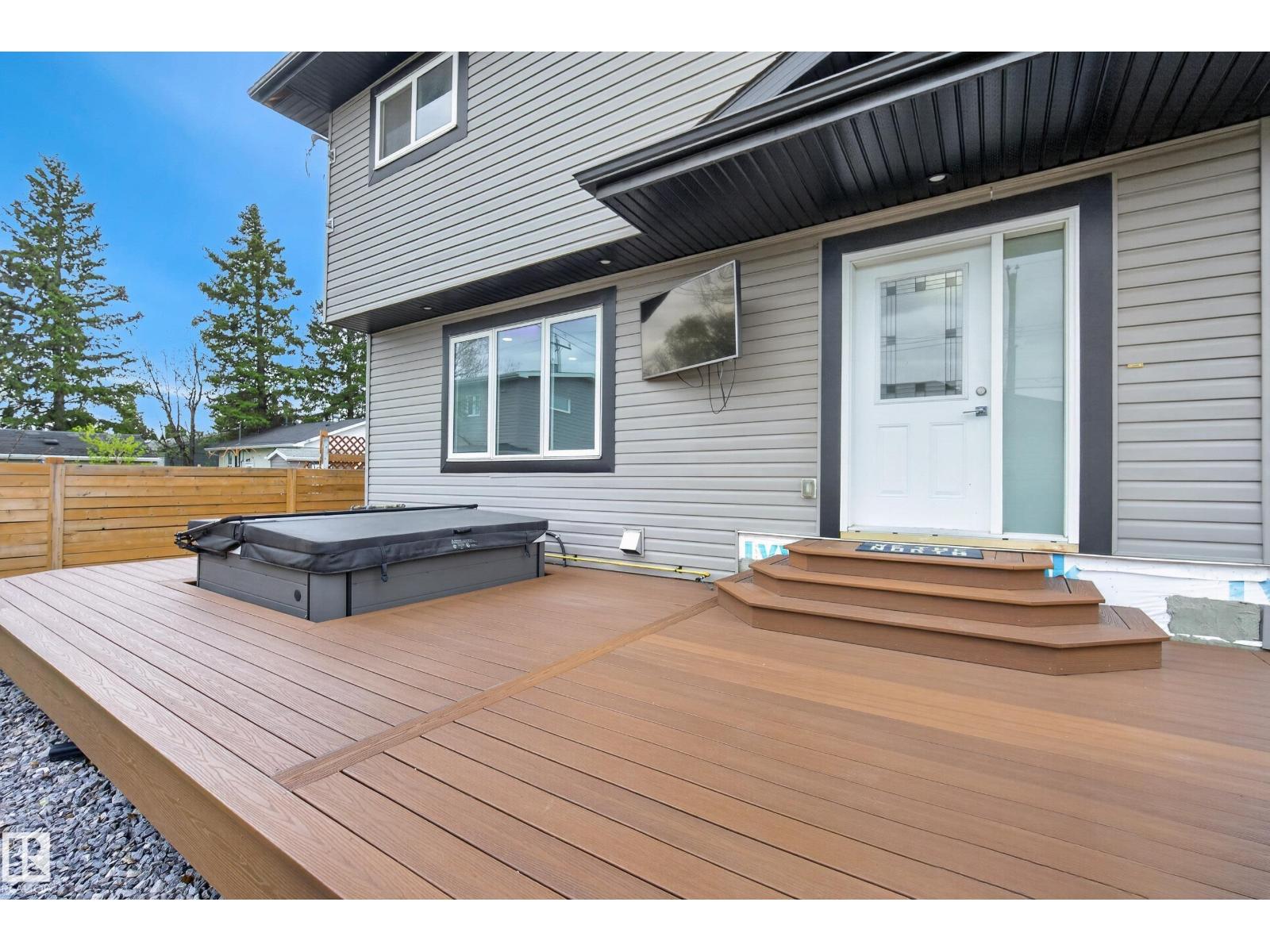 14921 90 AV NW - 6
