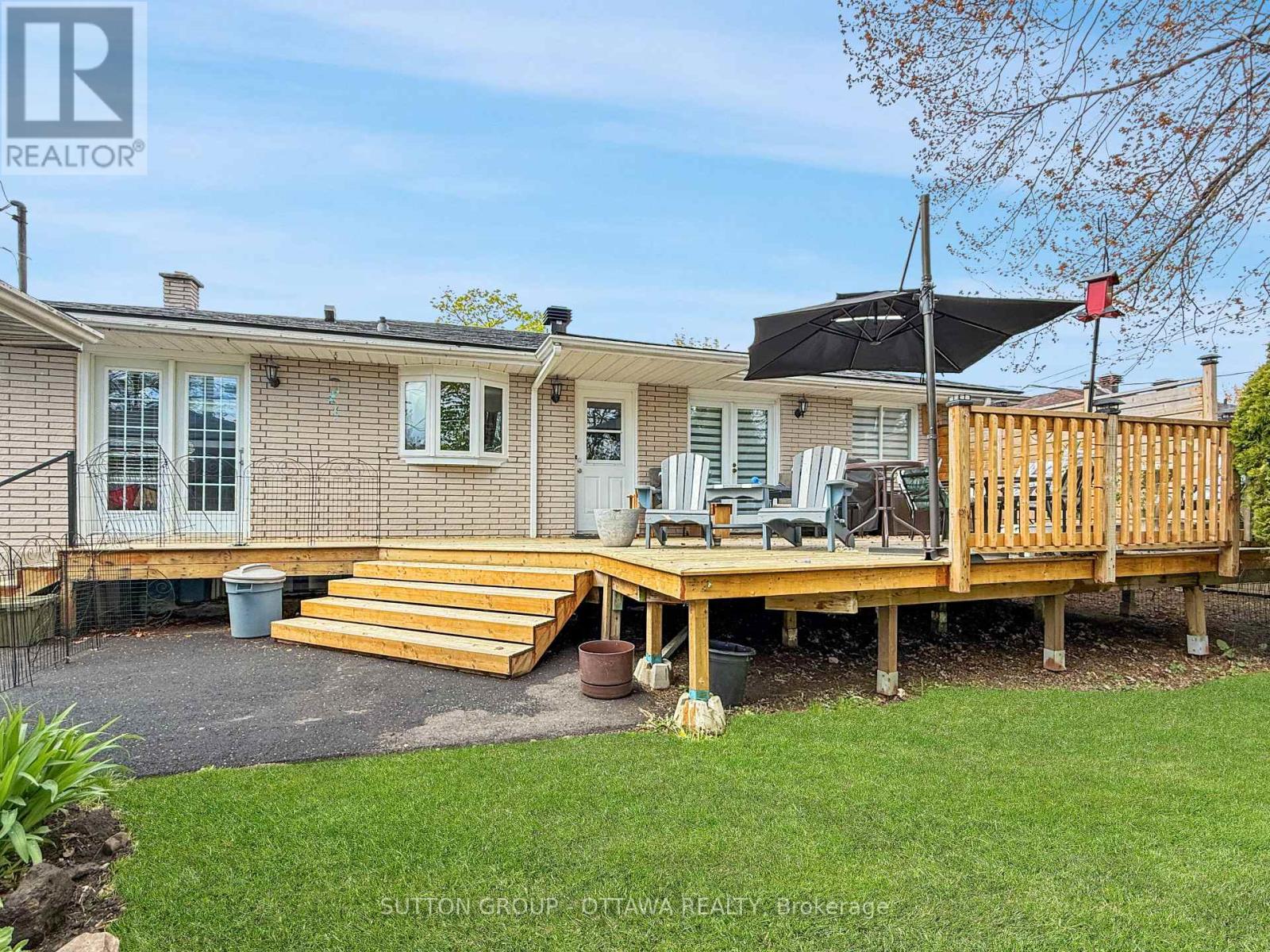 412 LEITCH DRIVE - 7