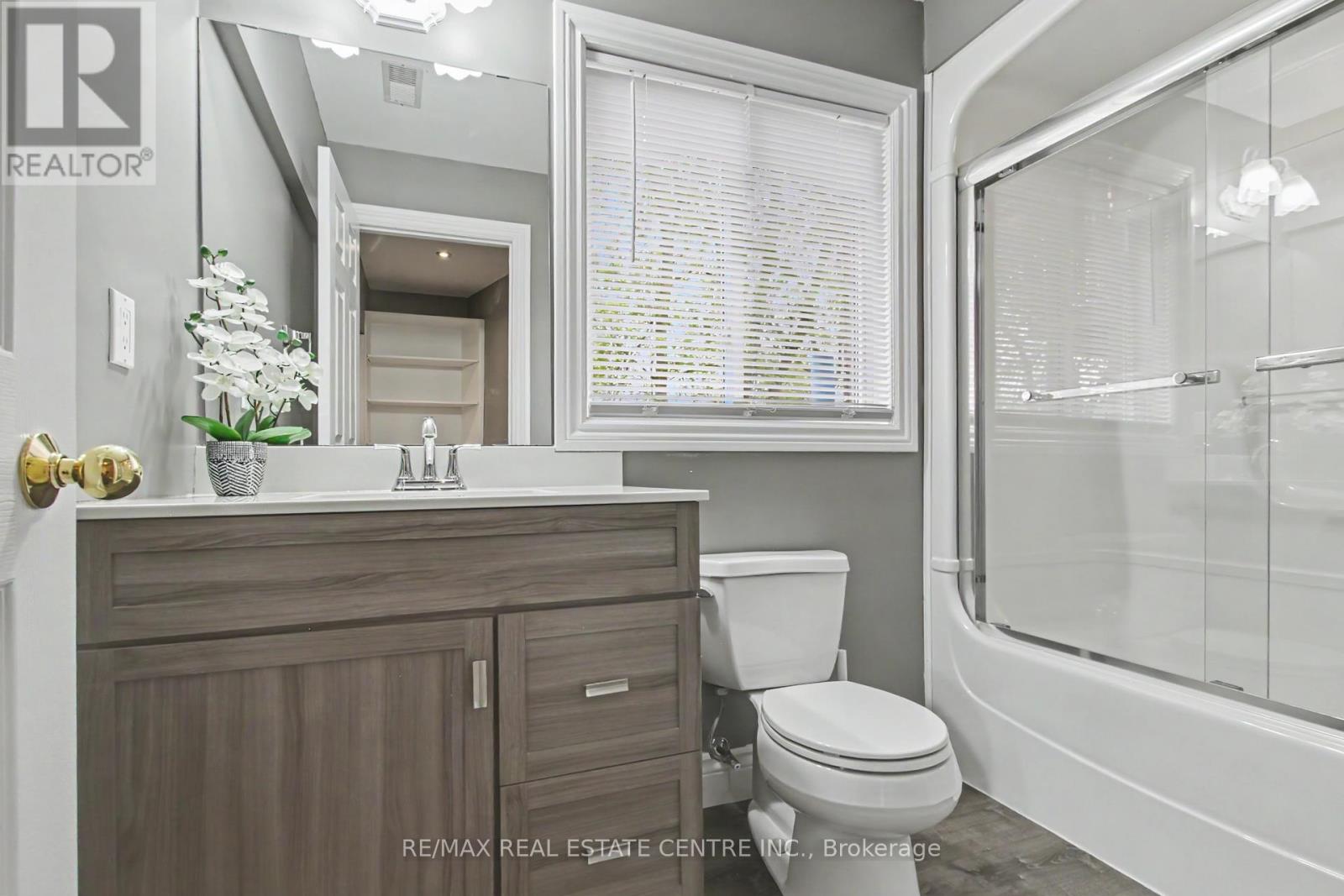 183 TAYLOR AVENUE - 34
