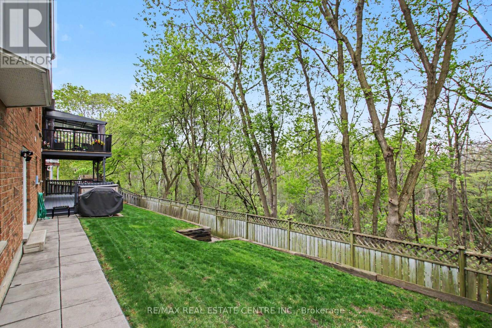 183 TAYLOR AVENUE - 40