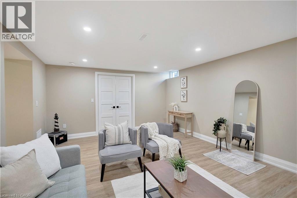 5255 LAKESHORE Road Unit# 57, Burlington, Ontario, L7L5X9 — Photo 15