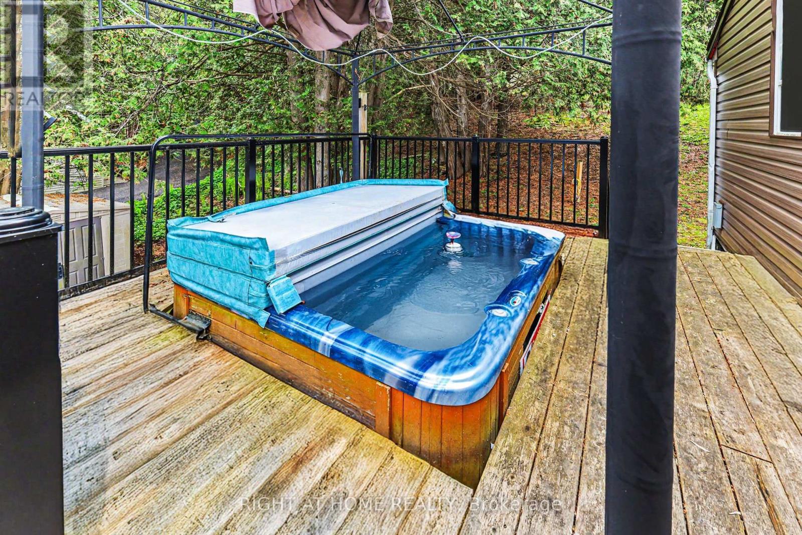 4664 NORTHWOODS DRIVE - 27