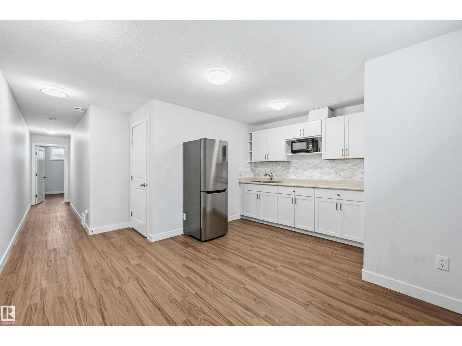 11146 78 AV NW, Edmonton
