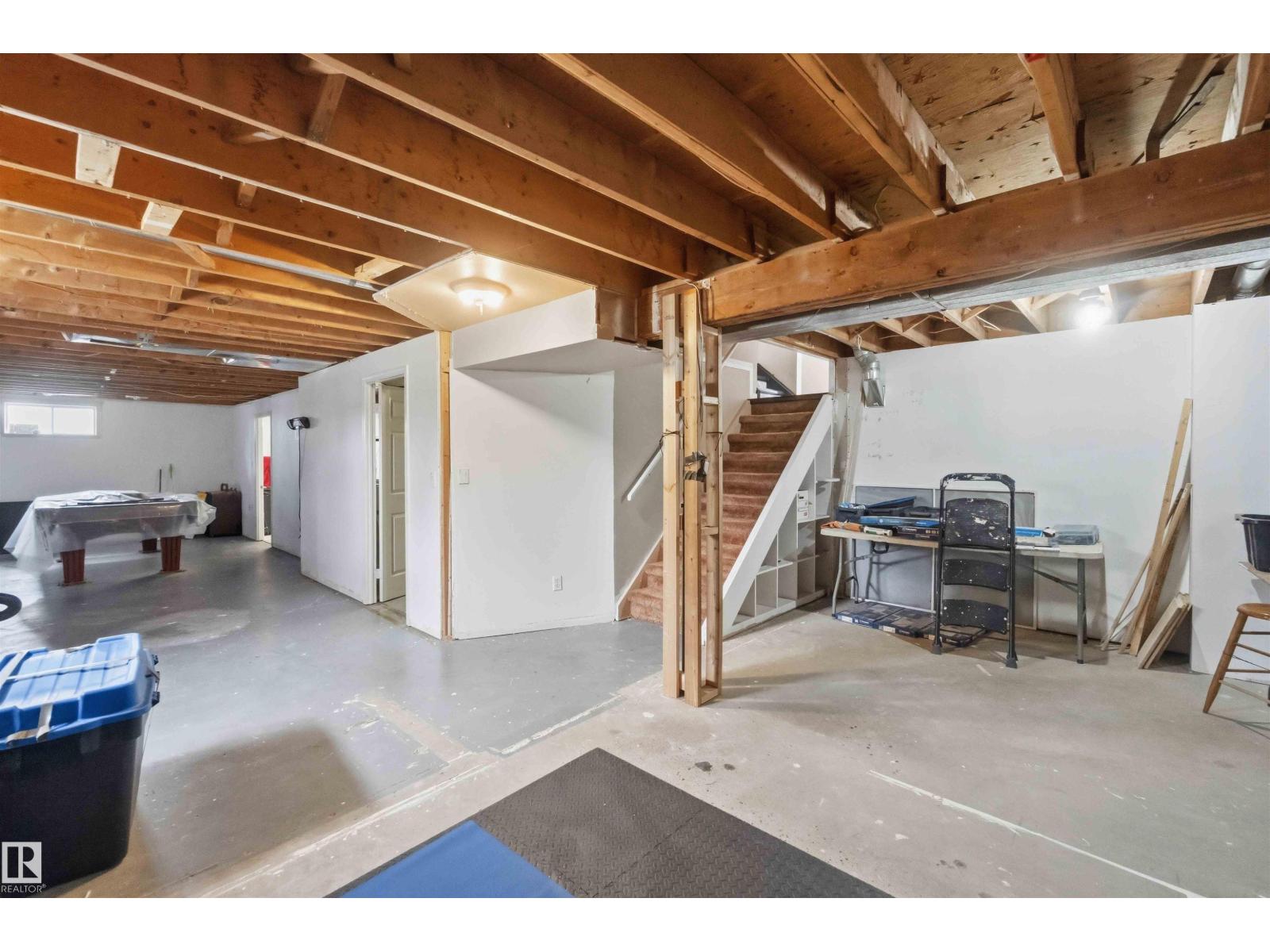 5104 56 ST - 42