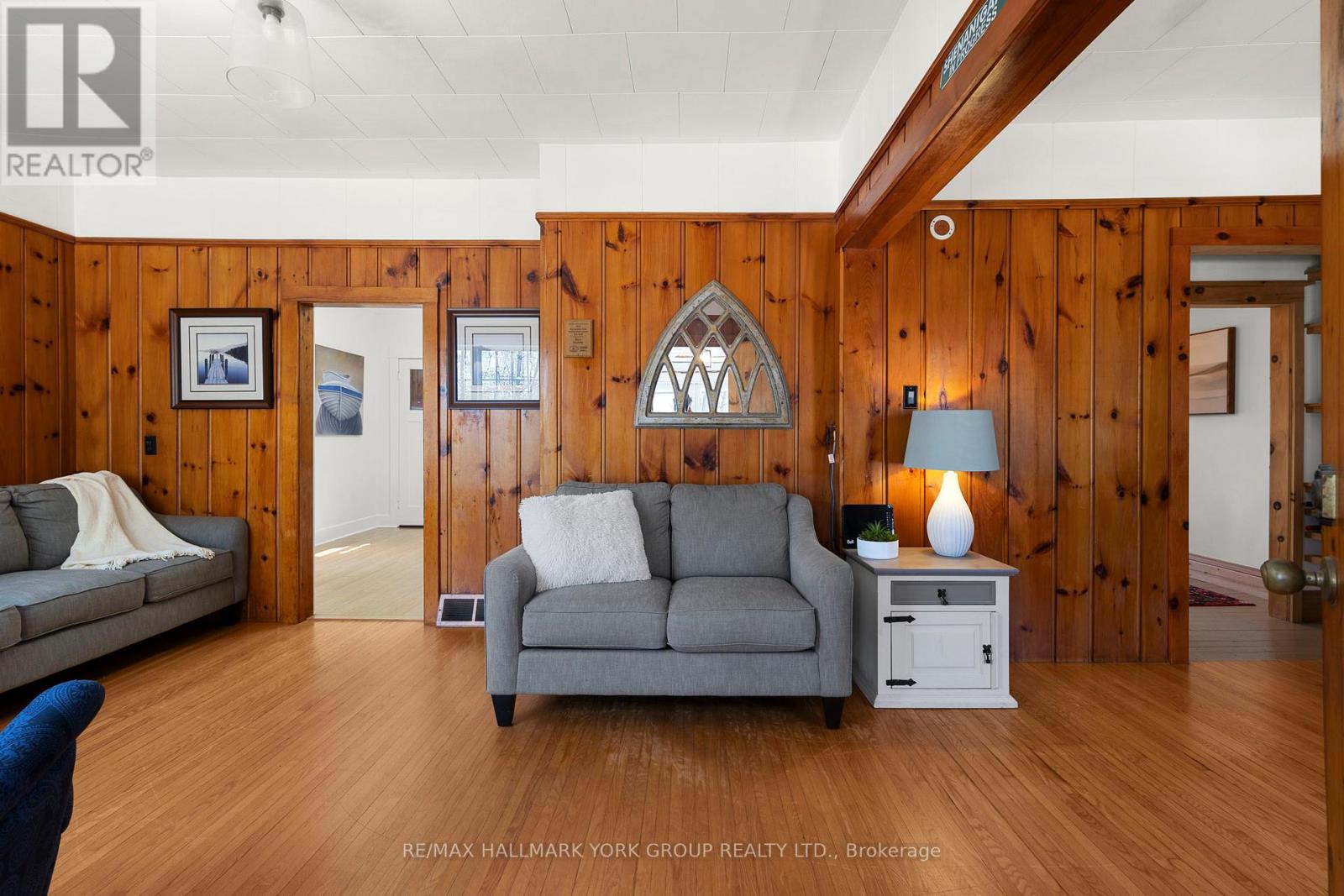 1013 GREY STREET - 12