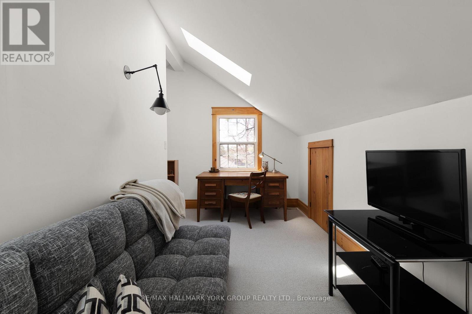 1013 GREY STREET - 30