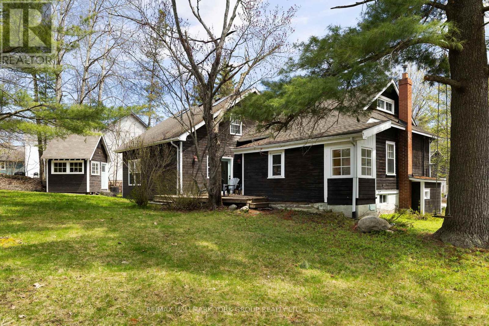 1013 GREY STREET - 40