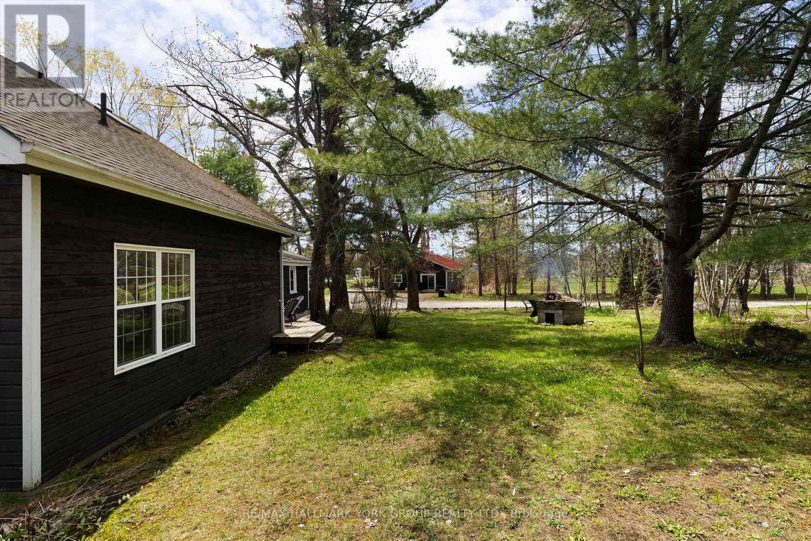 1013 GREY STREET - 41