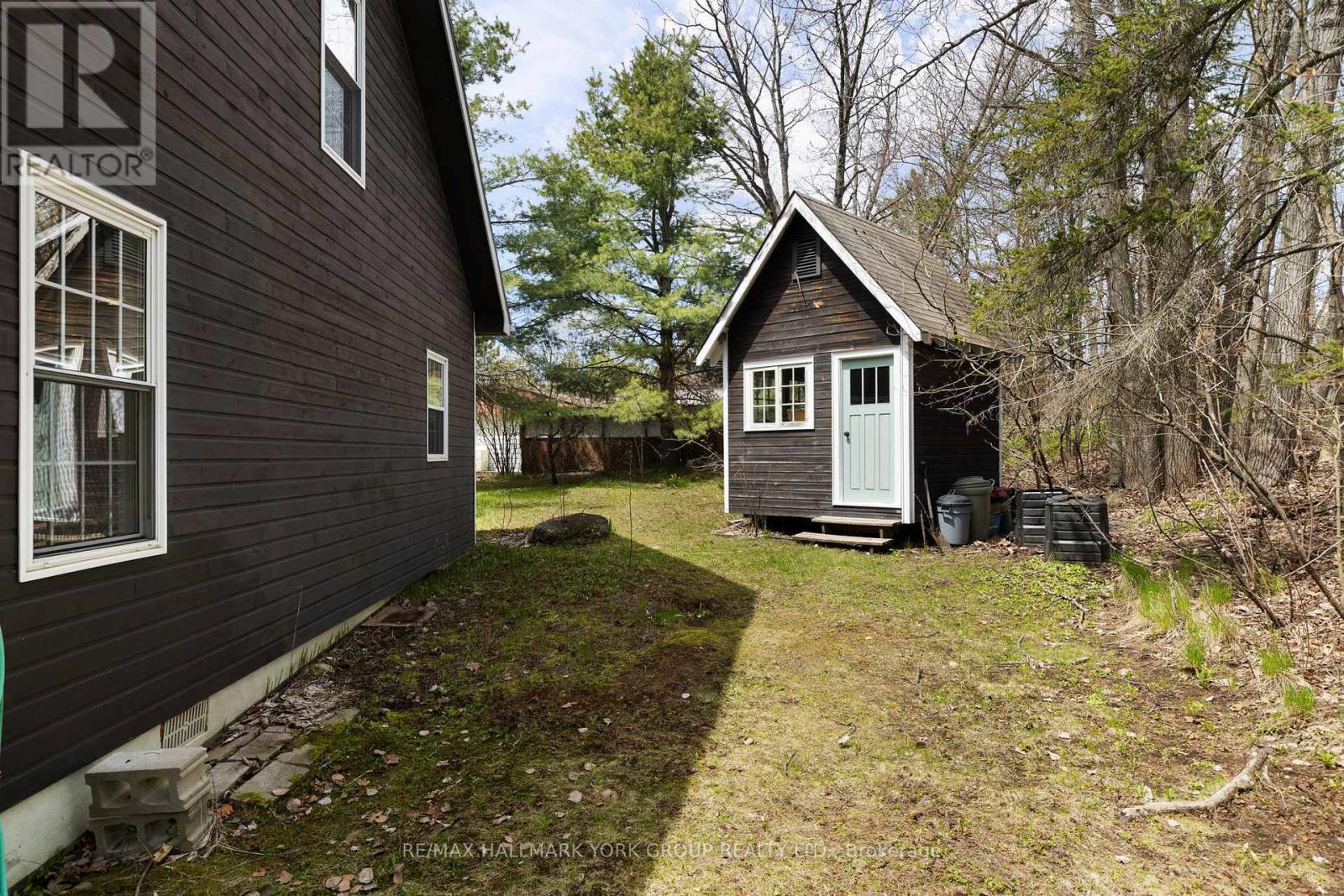1013 GREY STREET - 42