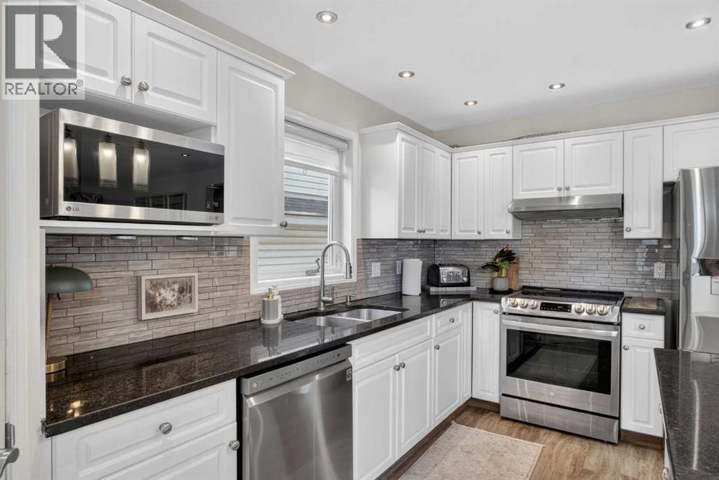 3271 Douglasdale Boulevard SE - 29