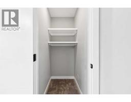 Bedroom - 7116 Hunterwood Road Nw, Calgary, AB T2K4J6 Photo 11