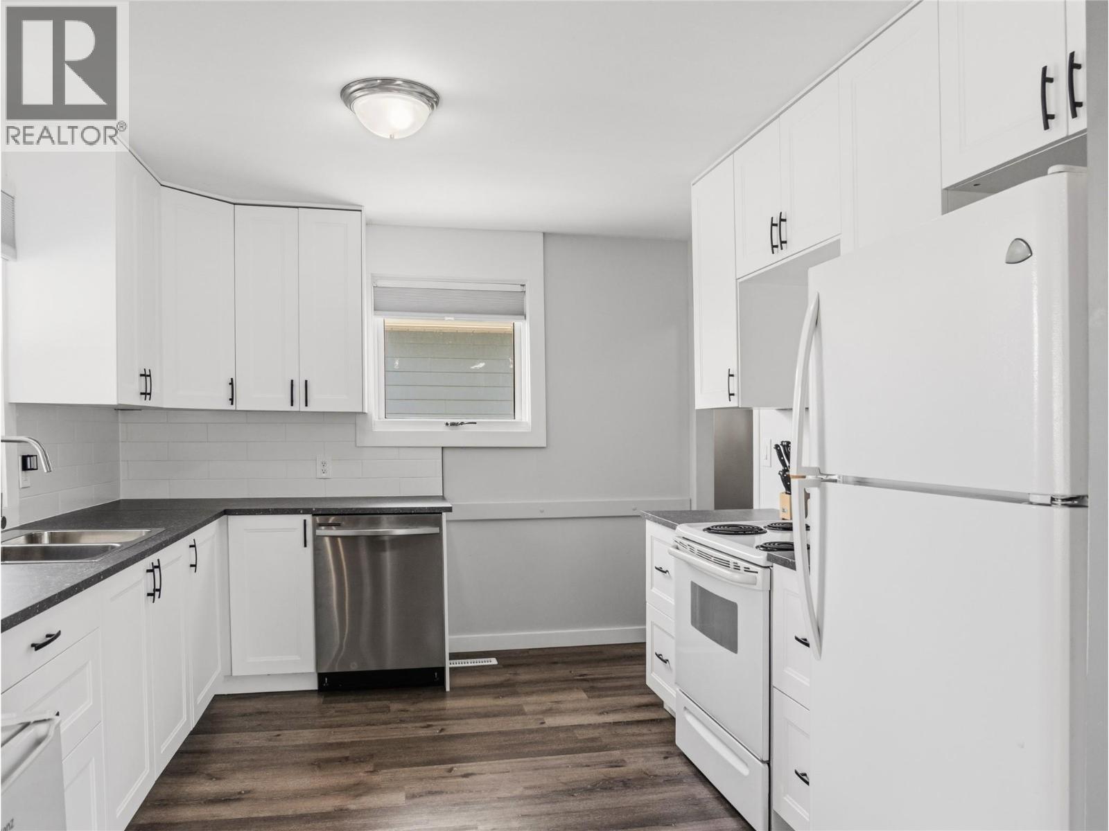 1601 94 Avenue, Dawson Creek