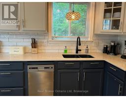 208 Second Avenue S, South Bruce Peninsula, ON N0H2G0 Photo 8