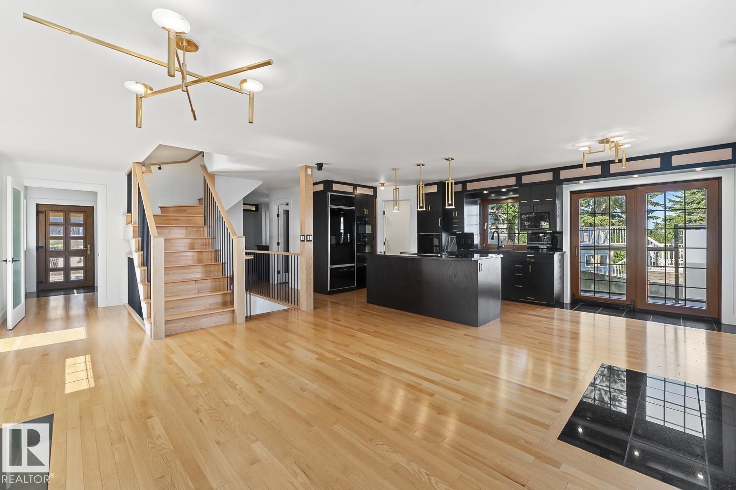 305 LAKESHORE DR - 12