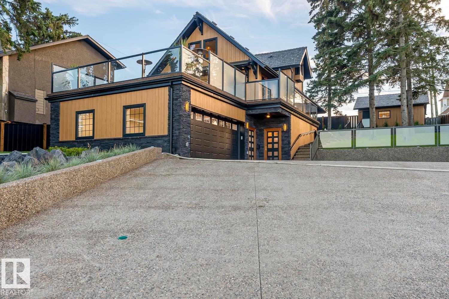 305 LAKESHORE DR - 52