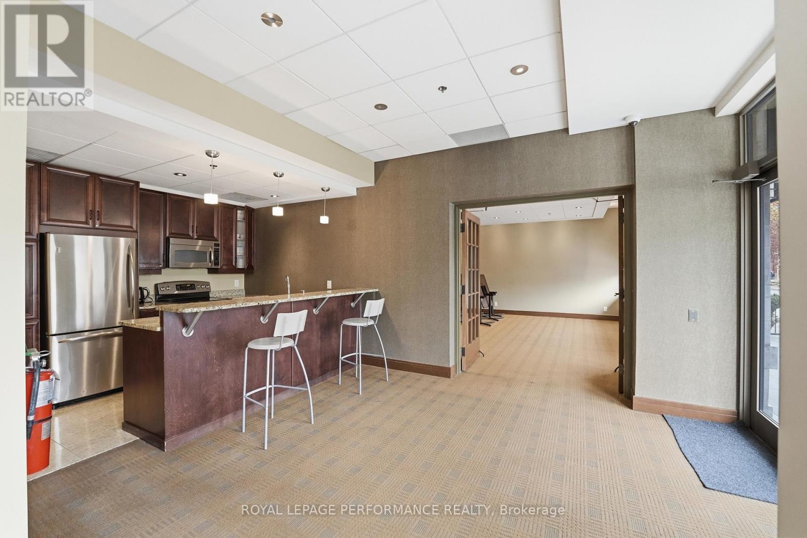 #312 320 MCLEOD STREET - 18