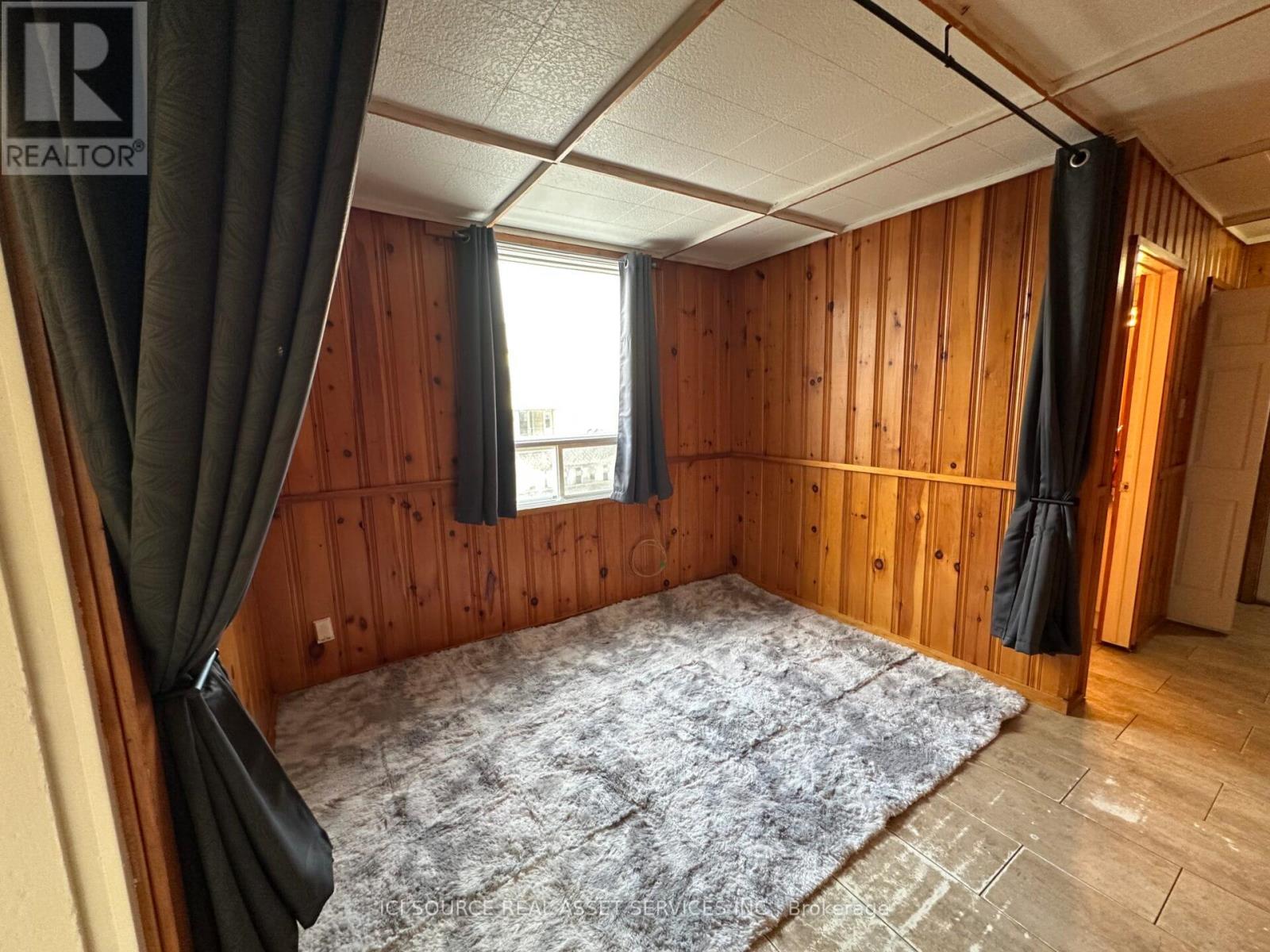 451 FIRST AVENUE W - 8