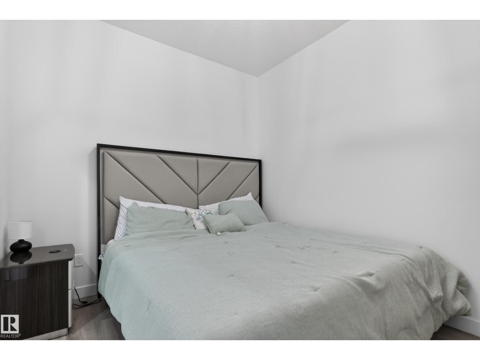 1412 11 AV NW - 22