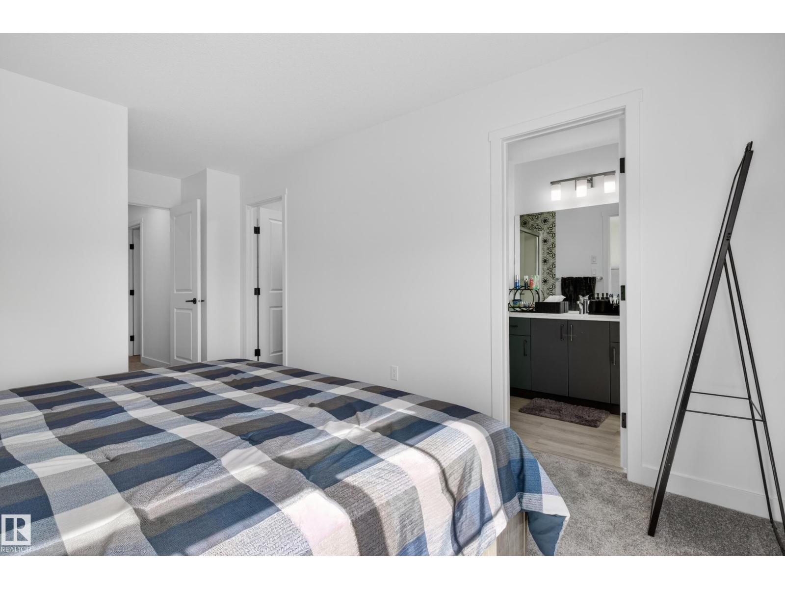 1412 11 AV NW - 30