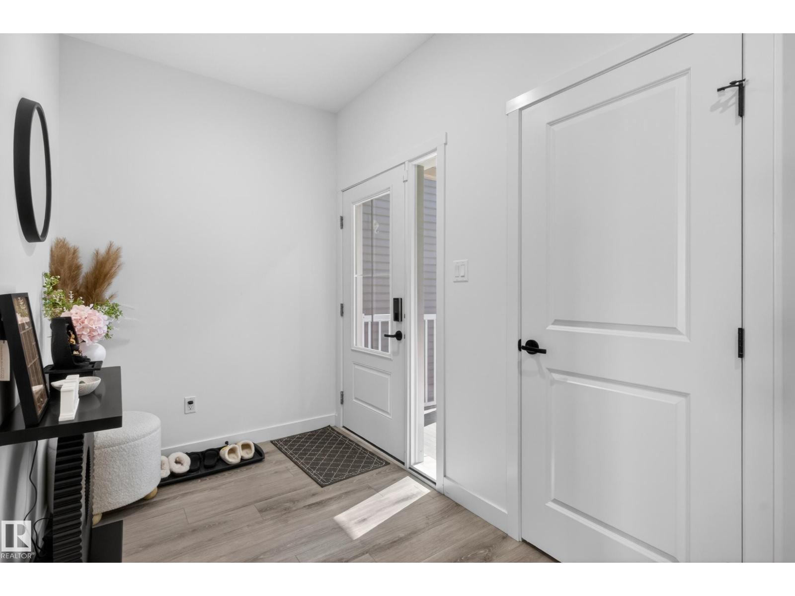 1412 11 AV NW - 5