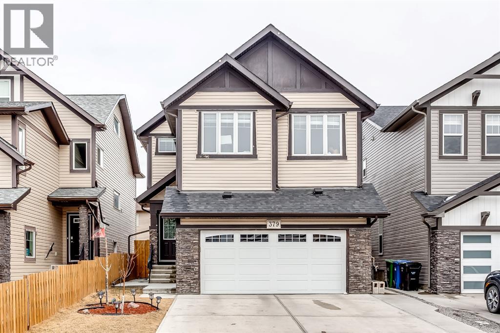 379 Skyview Shores Manor NE - Image 2