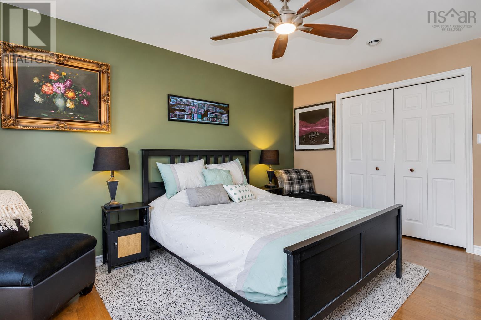 Property 26 of 49 of 208 Breeze Drive