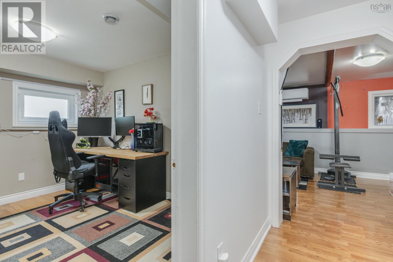 Property 36 of 49 of 208 Breeze Drive