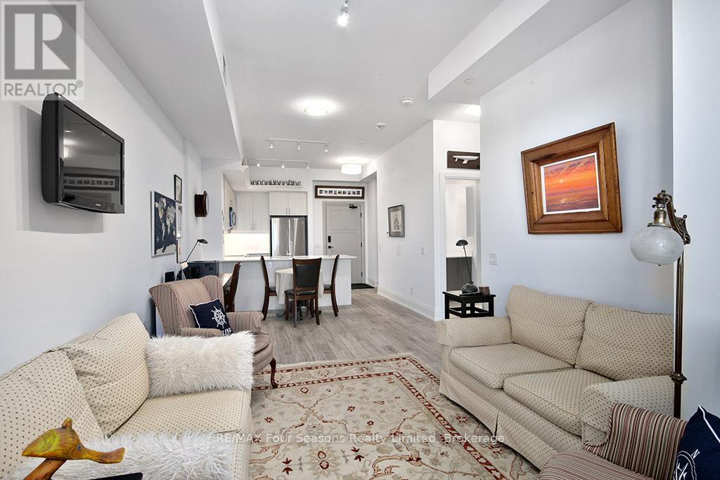 #402 1 HUME STREET - 16