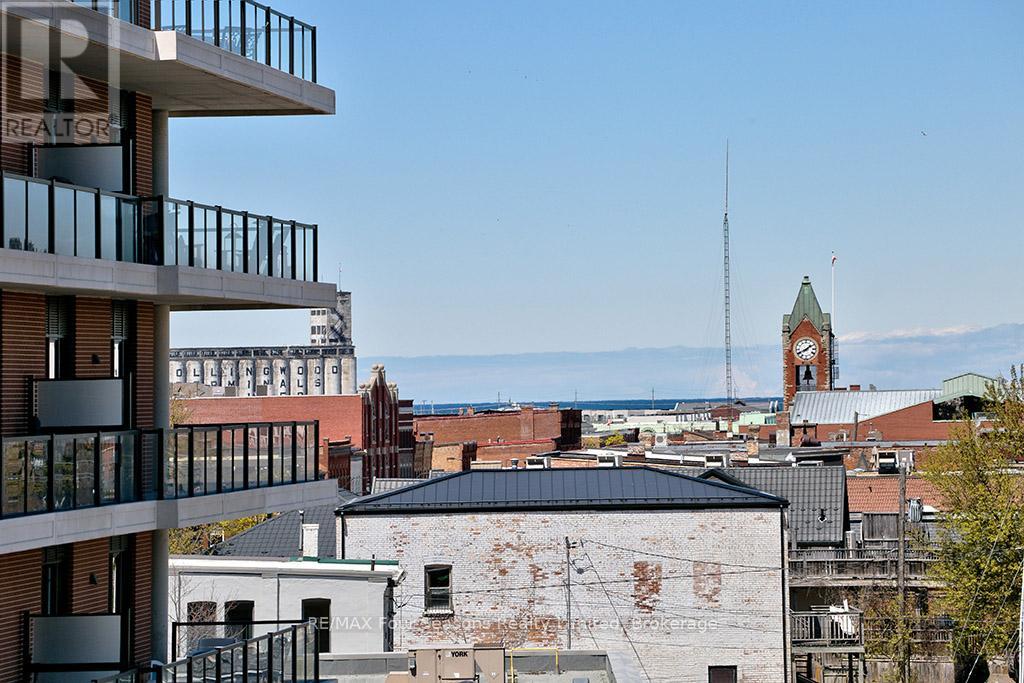 #402 1 HUME STREET - 23