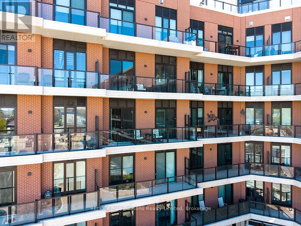 #402 1 HUME STREET - 26