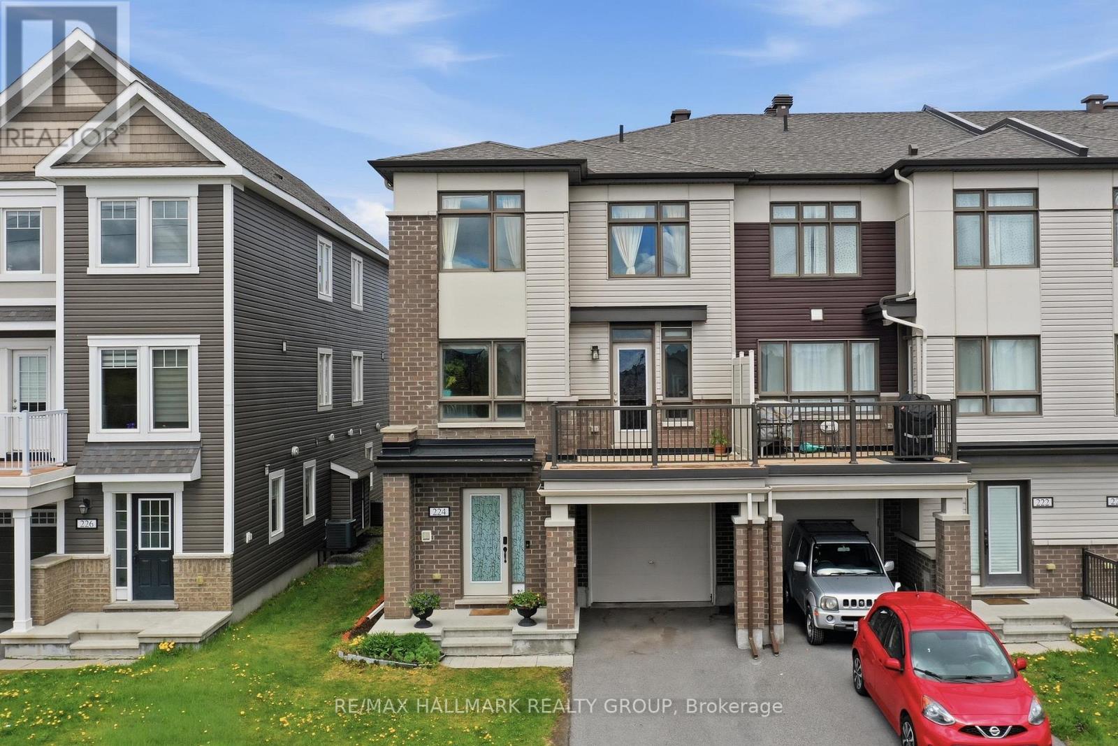 224 CLINTONIA STREET - 1
