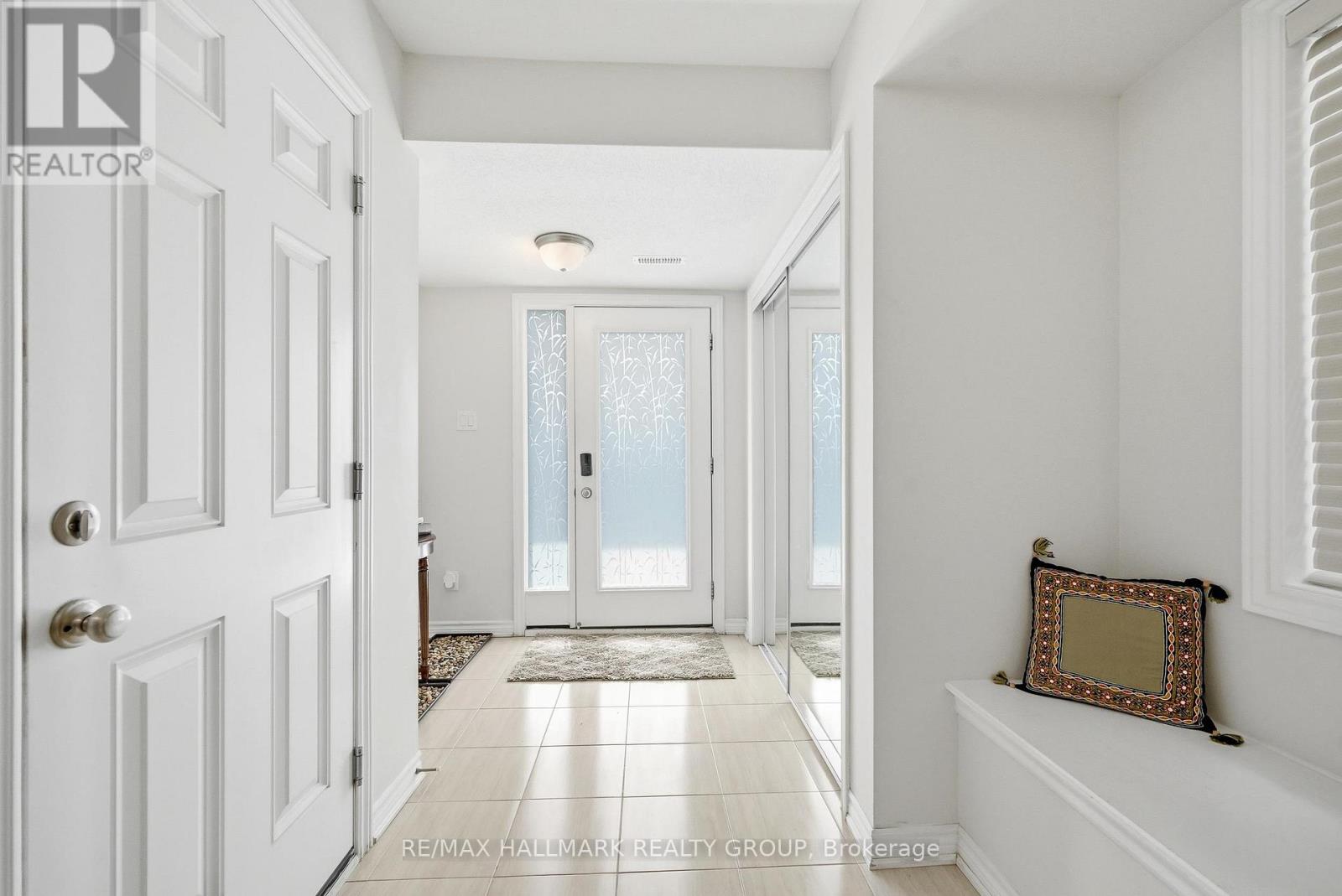 224 CLINTONIA STREET - 3