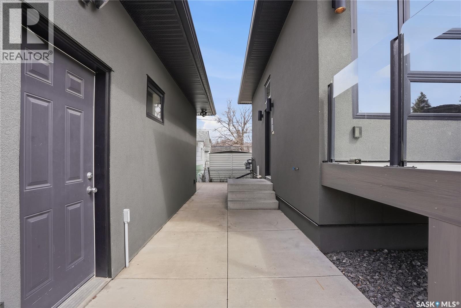 201 Adelaide STREET E - 53